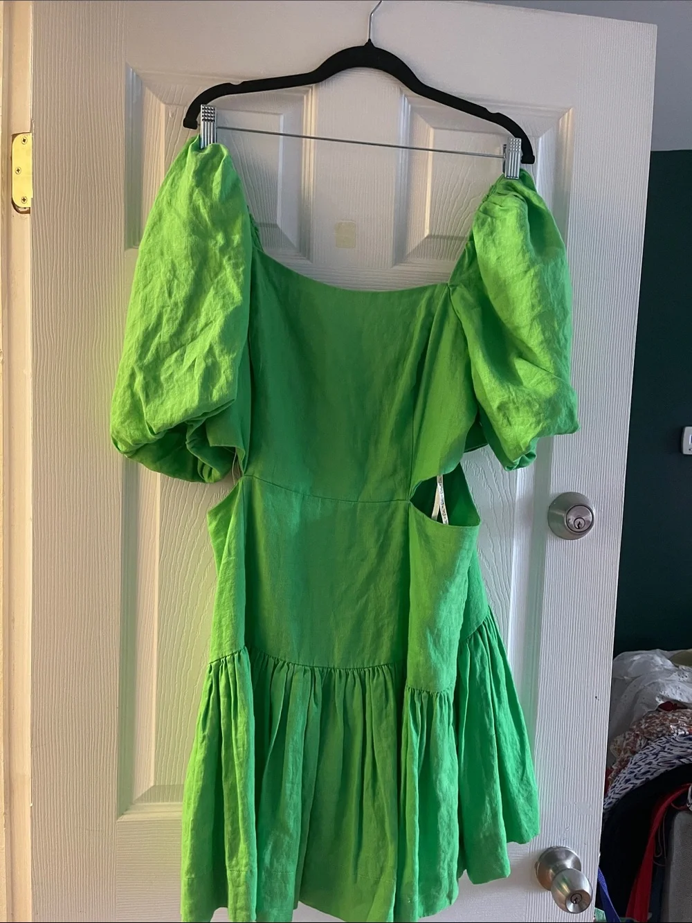 Lilly Pulitzer Gecko Green Dress with Puff Sleeves - NWT - Picture 4 of 5